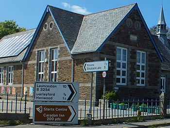 Photo Gallery Image - Signage at Upton Cross Primary School